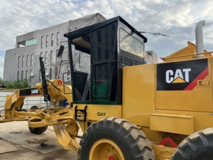 รถเกรดเดอร์มือสอง CAT 140K แบบล้อ ขนาดใบมีดมาตรฐาน 3.7 เมตร สำหรับซ่อมแซมทางหลวง ปรับระดับพื้นดิน และงานดินดิบ - Product Image 6