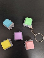 New Arrival Plastic Keycap Clicker Fidget Toy Detachable Building Block Keychain with DIY Assemble and Stress Relief Function