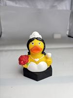 Canards de bain en caoutchouc écologiques de 2 pouces avec logo personnalisé, jaunes, flottants, numérotés, pour cadeaux d'affaires, sûrs et conformes aux normes de sécurité - Vente en gros