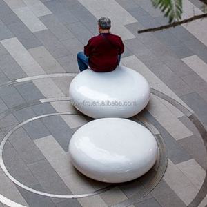 Chaise longue ronde en fibre de verre de style moderne pour la maison, l'école, l'hôtel ou la villa, le jardin, les galets, les loisirs - Product Image 3