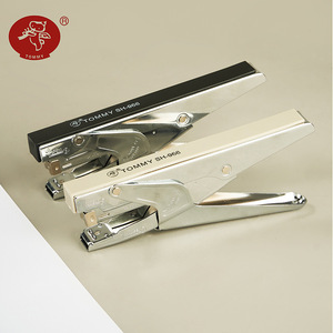 Engrapadora Manual Estándar de Metal, Tamaño <span class=keywords><strong>Normal</strong></span>, Uso Comercial y de Oficina, Venta al por Mayor, Engrapadora para Papel - Product Image 5
