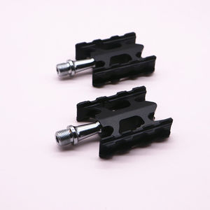 OEM y ODM aleación de aluminio bicicleta de montaña Pedal plano pedales de bicicleta de montaña Clip de Pedal de bicicleta - Product Image 1