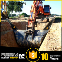 Bucket Trapesium RSBM untuk Excavator CAT 315 15 Ton, Bucket Pembersih Parit Bentuk V untuk Penggalian dan Perataan