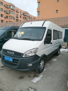 <span class=keywords><strong>Iveco</strong></span> New <span class=keywords><strong>Daily</strong></span> Usada, Producción 2019, 8 Asientos, Importada, Motor Sofim, Transmisión Manual de 6 Velocidades, Furgoneta - Product Image 1