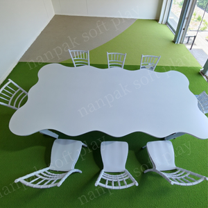 Table carrée vague blanche avec chaise blanche pour équipement de location de fête - Product Image 6