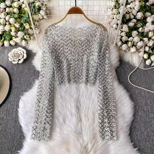 T-shirt court à manches longues pour femme, style européen, nouveau, élégant, haut de gamme, avec des <span class=keywords><strong>perles</strong></span> et des paillettes, col rond, coupe ajustée - Product Image 3
