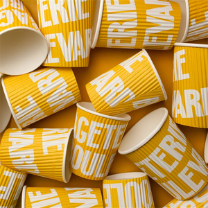 แก้วกระดาษสองชั้นแบบใช้แล้วทิ้ง ยี่ห้อ P&M สำหรับอาหาร พิมพ์โลโก้ตามสั่ง ฝาปิดเป็นมิตรกับสิ่งแวดล้อม สำหรับไวน์ น้ำแร่ กาแฟร้อน - Product Image 1