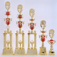La fábrica personaliza varios trofeos para atletismo, sanda, artes marciales, taekwondo, tenis, rugby, bádminton y baloncesto.