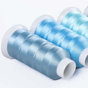 Vente en gros 150D/2 5000yds <span class=keywords><strong>fil</strong></span> à <span class=keywords><strong>broder</strong></span> <span class=keywords><strong>Royal</strong></span> 100% viscose rayonne pour broderie à grande vitesse - Product Image 6
