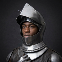Casco Medieval de Acero con Visera, Hecho a Mano, Estilo Gótico, Armadura de Caballero, con Relieve, Europeo, para Reenactamiento, Cosplay y Exhibición