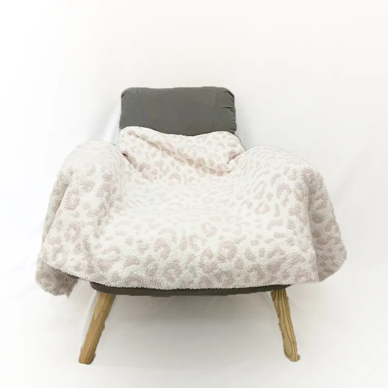 Double Ply Mink Blanket Wholesale Custom Luxury Throw Blanket Adult Double Bed 100% Polyester Mink Blanket
