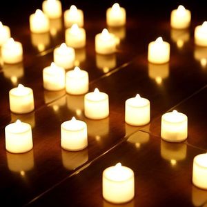 Bougies électroniques Xi Peptide à LED sans flamme pour décorations romantiques, lumières pour anniversaire, demande en mariage, en plastique - Product Image 1