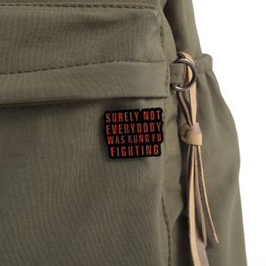Broches de Metal Esmaltado Chapados en Oro Personalizados Sunflow, Tema de Hadas 'En <span class=keywords><strong>el</strong></span> <span class=keywords><strong>Mundo</strong></span> Puedes Ser Cualquier Cosa, Sé Amable', Insignias de Solapa, Regalo - Product Image 4