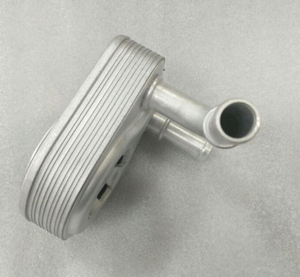 Per focus <span class=keywords><strong>KUGA</strong></span> 1.6L 1.5L pezzi di ricambio per auto DS7G-6B856-AA di raffreddamento olio (sottile) con la Cina di alta qualità - Product Image 3