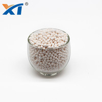 Billes d'alumine activée déshydratante à haute capacité d'absorption 2-3mm 3-5mm pour l'élimination des chlorures