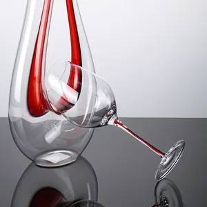 プライベートラベルカスタム450mlエレガントなブルゴーニュグラス赤ワイングラスレッドウィックステム結婚披露宴用