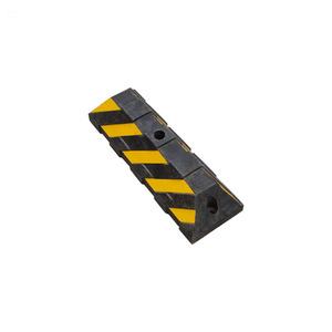 Lc02 रबर व्हील लोकेटर स्पीड बम्प पार्किंग सुविधा व्हील स्टॉपर - Product Image 3