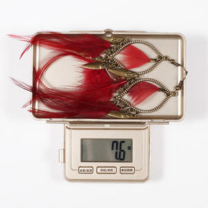 Pendientes de plumas con baño de bronce antiguo, estilo bohemio, joyería informal para mujer 2023 - Product Image 5