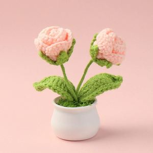 Mini fleurs tricotées en pot, roses au crochet faites à la main à double tête pour Noël, la Saint-Valentin, la remise des diplômes - Product Image 3