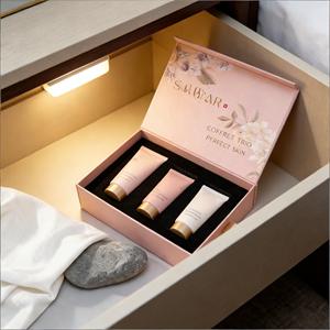 Boîte de rangement magnétique pliable élégante, boîte d'emballage de beauté à fleurs roses, boîte de rangement pour la commode de la chambre à coucher, le bureau, le maquillage - Product Image 5