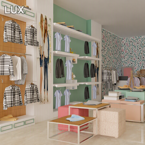 Exhibidores de Ropa para Niños Modernos y Personalizados LUX, Muebles para Tiendas de Ropa Infantil, Diseño Interior de Tienda de Bebés en Madera - Product Image 1