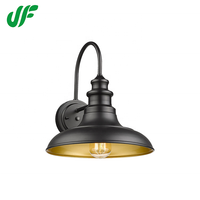 Lampe murale extérieure décorative style ferme col de cygne en fer E26 noir et or pour allée, jardin et route