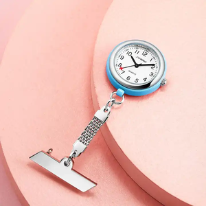 Montres personnalisées pour infirmières, montres de poche pour femmes, <span class=keywords><strong>montre</strong></span> à quartz tendance, logo personnalisé, broche médicale - Product Image 4