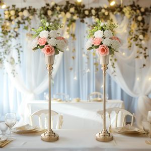 Fabbrica <span class=keywords><strong>oro</strong></span> artificiale composizioni floreali tromba vaso nozze centrotavola decorazioni da tavola per matrimoni eventi speciali - Product Image 2
