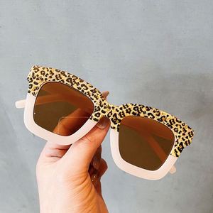Gafas de Sol Infantiles Cuadradas con Doble Estampado de Leopardo, Protección UV400, Moda Retro 2021 para Niños y Niñas - Product Image 6