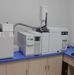 Spectromètre de masse GC-M d'occasion 7890-5975, équipement de laboratoire, largeur de bande spectrale de 2 nm, garantie 1 an, longueur d'onde de 1 nm - Product Image 2