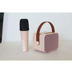 <span class=keywords><strong>Oferta</strong></span> especial C01 mini altavoz inalámbrico portátil karaoke Micrófono estéreo kit con sonido envolvente - Product Image 4
