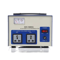 Régulateur de tension automatique de contrôle de servomoteur 150-250VAC à 220V 2KVA-100KVA SVC monophasé avec affichage LED matériau en cuivre