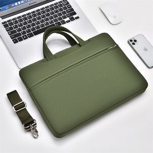 Sac pour ordinateur portable élégant et léger amélioré, 13, 14, 15 pouces, en nylon, avec poignée pour un transport quotidien - Product Image 1