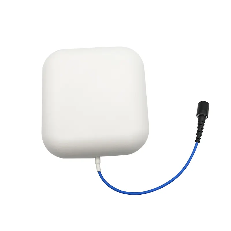 698-4000Mhz wide band 4G Panel antenna External LTE White Square antenna Signal Plus