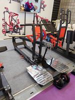 Équipement de fitness commercial pour musculation : Machine à squat à ceinture Rhino à charge libre, autonome, pour le renforcement des jambes