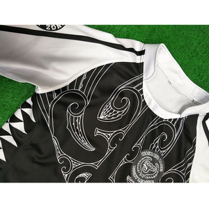 Conjunto de uniforme de rugby personalizado Ropa deportiva transpirable con diseño de patrón de sublimación Jersey y pantalones cortos del equipo - Product Image 4