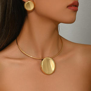 Vente chaude 2025, collier ras du cou et boucles d'oreilles en alliage de zinc vintage surdimensionné ovale, ensemble de bijoux tendance, anniversaire de mariage - Product Image 3