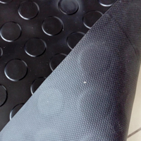 Tapis de sol de garage en PVC durable de haute qualité Tapis de garage antidérapant Rouleau de sol de garage Tapis d'extérieur Prix