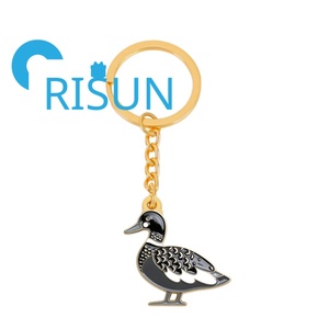 Porte-clés en métal 3D personnalisé, mignon, en émail souple ou dur, avec motifs d'animaux sauvages <span class=keywords><strong>du</strong></span> Maine (oiseaux aquatiques, canard, émeraude) - Vente en gros - Product Image 5