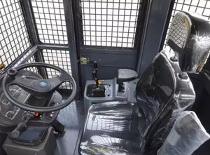 Nouveau mini skidder forestier XC360 avec <span class=keywords><strong>treuil</strong></span>, prix avantageux, en vente en Chine - Product Image 4