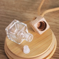 8ml nouveau couvercle carré en bois verre huile essentielle arôme suspendu vide voiture bouteille de parfum désodorisant bouteille diffuseur pendentif