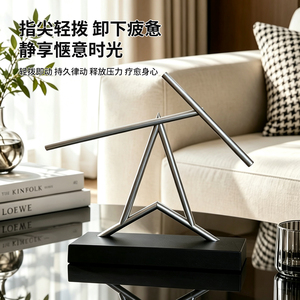 Péndulo Metálico en Forma de A, Máquina de Movimiento Perpetuo, Adorno Moderno para Escritorio, Decoración Antiestrés para Oficina, Regalo - Product Image 2
