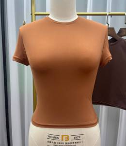 YUNCHI Kim stesso stile da <span class=keywords><strong>donna</strong></span> aderente e traspirante girocollo tinta unita personalizzabile Casual t-shirt - Product Image 4