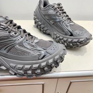 Zapatos deportivos de alta calidad para hombre y mujer, con cordones, transpirables, informales, de diseño moderno. - Product Image 5