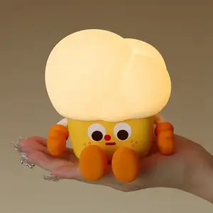 YIZHI Veilleuse de bébé en forme de pop-corn de dessin animé créatif Lampe de nuit mignonne en silicone souple avec capteur tactile Lumières à LED pour chambre d'enfant Cadeau