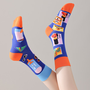 REMOULD Calcetines de moda para mujer Diseñador Mismatching AB Calcetines de alta calidad para niñas Art Crazy Calcetines con patrón de impresión Fancy Cool - Product Image 4