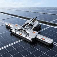 Robot de nettoyage de panneaux solaires avec système de planification de trajectoire intelligent, alimenté par moteur, 220V/110V, garantie 1 an