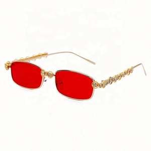 Lunettes de soleil de luxe à petite monture pour femme, nouvelle mode 2021, lunettes de soleil en métal rouge, UV400, lunettes de soleil rectangulaires en strass pour femmes et hommes - Product Image 3
