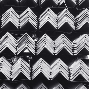 500*500*<span class=keywords><strong>5mm</strong></span> Trung Quốc nhà sản xuất 2x2 góc sắt bằng góc thép giá mỗi kg thép góc thanh cho ngành công nghiệp điện - Product Image 3