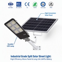 Lampadaire LED solaire industriel 150W à panneau séparé avec panneau réglable pour l'infrastructure de l'Asie du Sud-Est